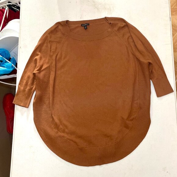 EXPRESS Terracotta Brown Rounded Hem Raglan Sweater - Size XS (NWOT) - Picture 4 of 14